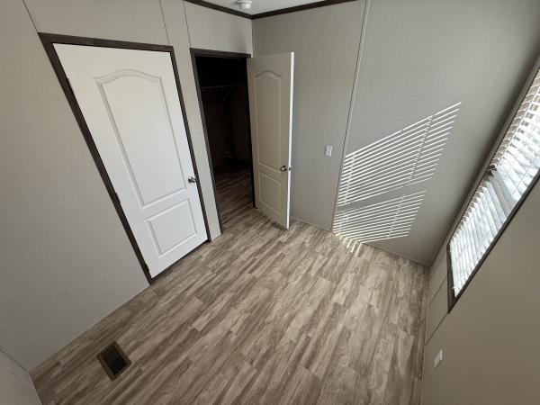 2022 31IND16663CH22  Home