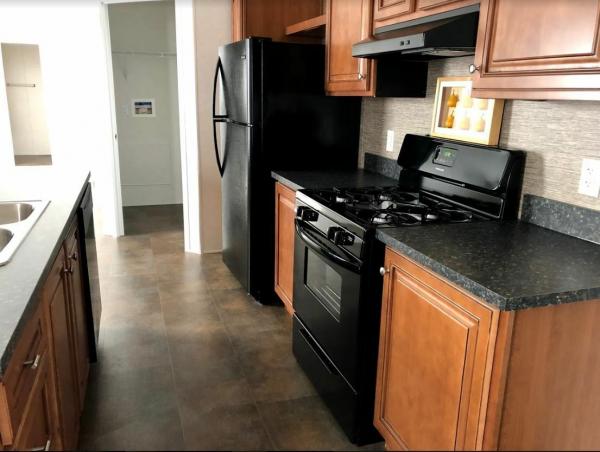 2017 Clayton Homes Inc Mobile Home For Sale