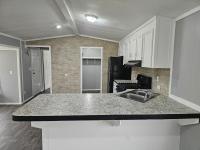 1985 Holly Park Inc Holly Park Mobile Home