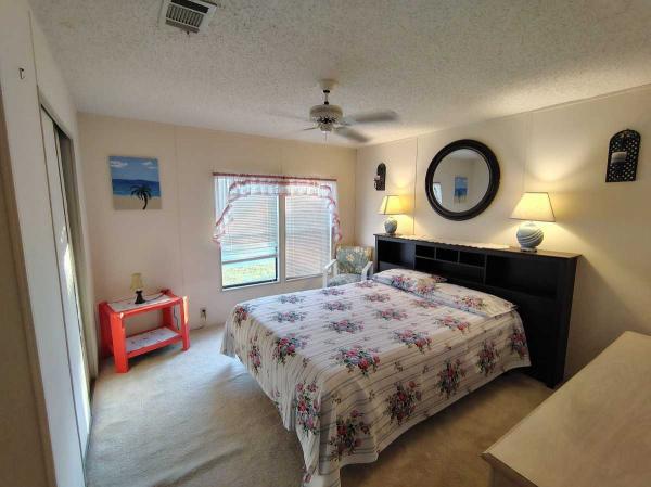 1990 MERIT Mobile Home