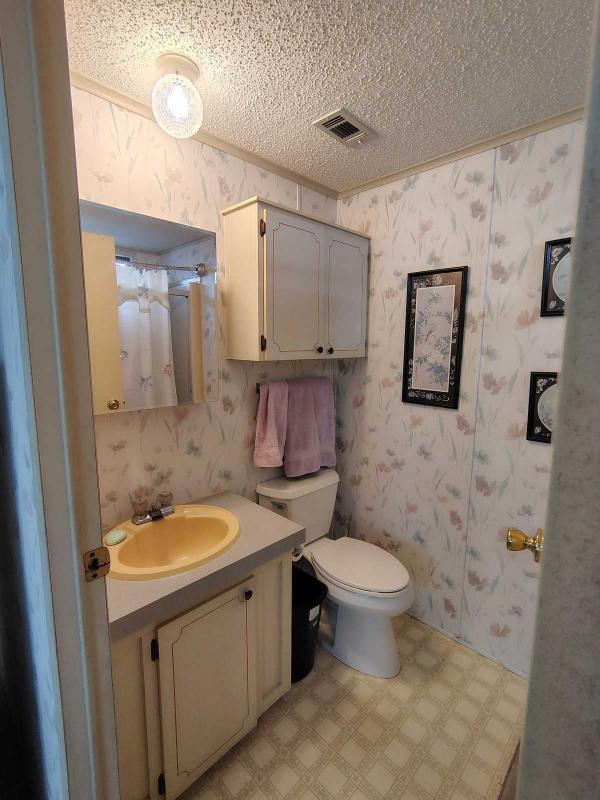 1990 MERIT Mobile Home