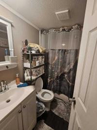 1995 Oakwood Mobile Home