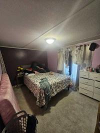 1995 Oakwood Mobile Home