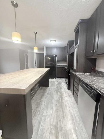 Mobile Home at 534 E 37th Ave #692 Hobart, IN 46342