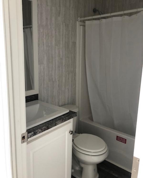 2021 Clayton 56GEM14602AH20  Home