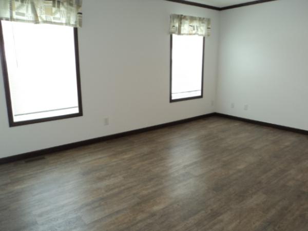 2026 Champion 21 25610  Home