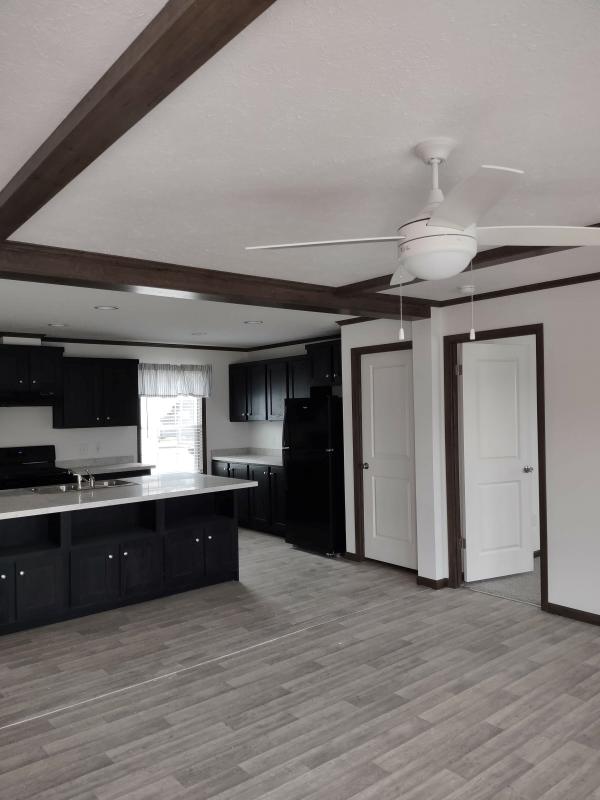 2025 Colony 298  Home