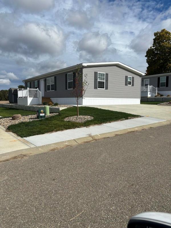 2025 Colony 298  Home