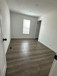 2025 CHAMPION 94 CHFDLM-2856H32-00M56  Home