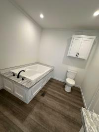 2025 CHAMPION 94 CHFDLM-2856H32-00M56  Home