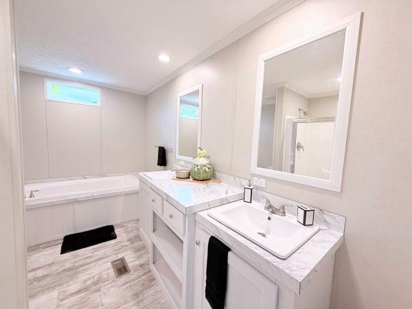 2025 Clayton Savannah  Savannah Living   Home