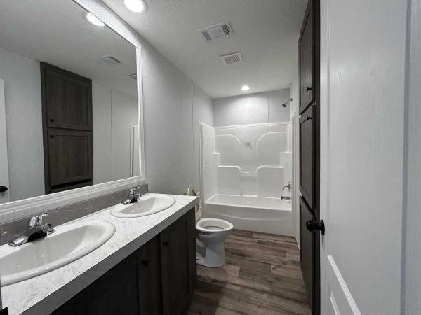 2024 Fleetwood Mobile Home