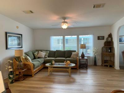 Photo 3 of 8 of home located at 327 Belle Grove St Lake Placid, FL 33852