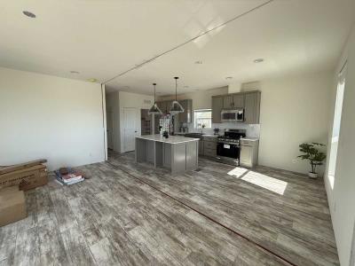 Photo 3 of 6 of home located at 1201 East Jagerson Kingman, AZ 86409