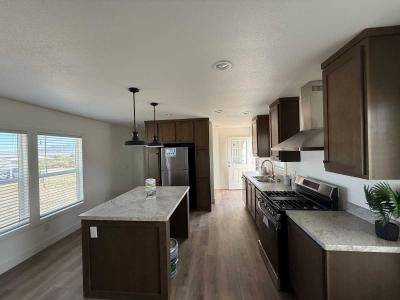 Photo 5 of 8 of home located at 1201 East Jagerson Kingman, AZ 86409