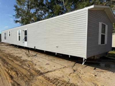 Photo 2 of 13 of home located at 22084 Ih-10 Vidor, TX 77662