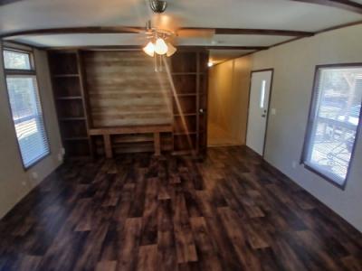 Photo 3 of 9 of home located at 106 County Road 4845 Winnsboro, TX 75494