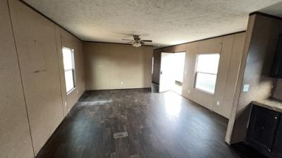 Photo 2 of 9 of home located at 16071 Old Greensboro Road Moundville, AL 35474