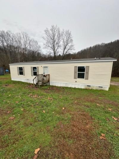 Mobile Home at 405 Meades Branch Rd Louisa, KY 41230