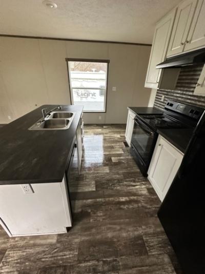 Photo 5 of 20 of home located at 405 Meades Branch Rd Louisa, KY 41230