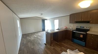 Photo 5 of 14 of home located at 150 Dewberry Dr Maryville, TN 37804