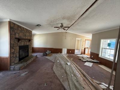 Photo 2 of 13 of home located at 11305 Dubois Ln Denham Springs, LA 70726