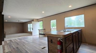 Photo 4 of 18 of home located at 168 Johnston Subdivision Benton, KY 42025