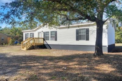 Photo 4 of 27 of home located at 447 Smith Rd Lot 17 Defuniak Springs, FL 32433