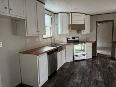 Photo 3 of 9 of home located at 2695 Shiloh Rd Pelahatchie, MS 39145