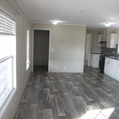 Photo 3 of 10 of home located at 6500 Saint Andrews Drive Evansville, IN 47715