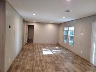 Photo 5 of 12 of home located at 420 Lake Edisto Rd Orangeburg, SC 29118