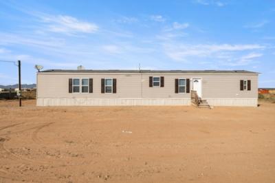 Photo 2 of 16 of home located at 1212 Luna Dr Chaparral, NM 88081