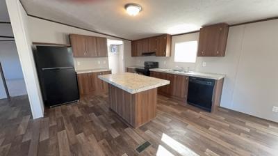 Photo 4 of 13 of home located at 5029 Heaths Glen Rd Wilson, NC 27893