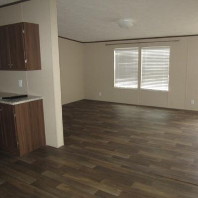 Photo 4 of 11 of home located at 10219 Farmersville R Princeton, KY 42445