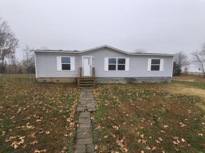 Mobile Home at 10219 Farmersville R Princeton, KY 42445