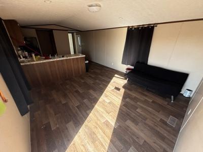 Photo 3 of 8 of home located at 13700 W County Road 172 Odessa, TX 79766