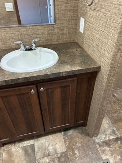 Photo 5 of 6 of home located at 4945 Shore Dr Ashville, AL 35953