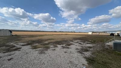 Photo 3 of 24 of home located at 692 Tom Schexnayder Opelousas, LA 70570