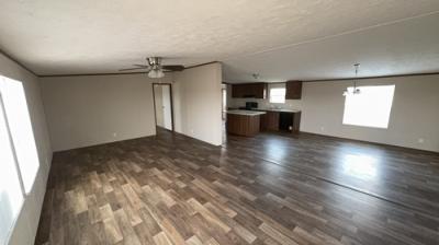 Photo 4 of 24 of home located at 692 Tom Schexnayder Opelousas, LA 70570