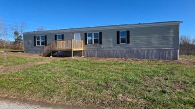 Photo 2 of 18 of home located at 30 Nichols Branch Rd Annville, KY 40402