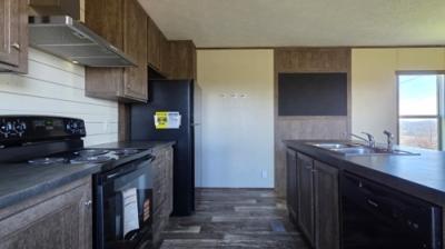 Photo 4 of 18 of home located at 30 Nichols Branch Rd Annville, KY 40402