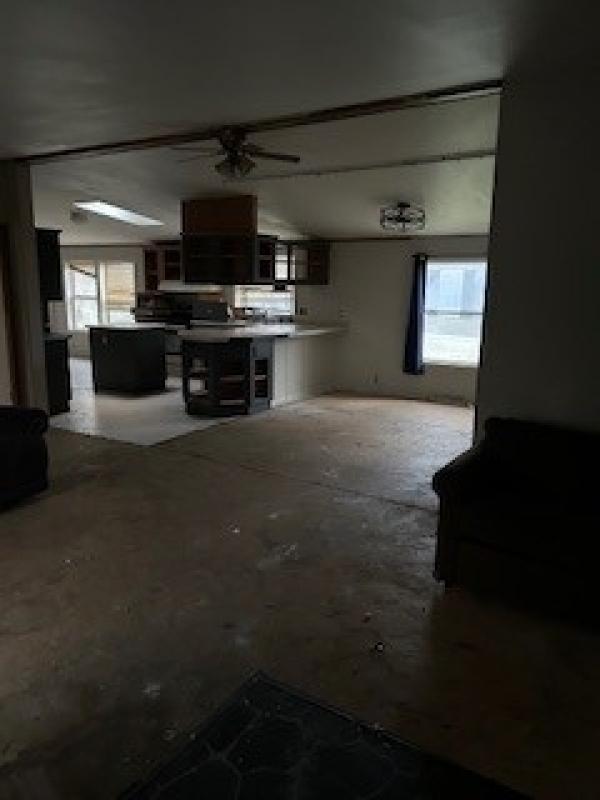 1999 WOODFIELD Manufactured Home