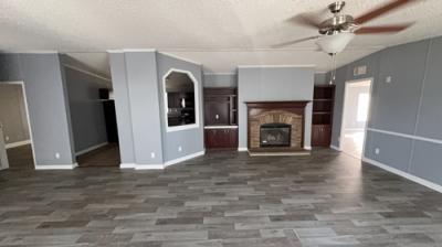 Photo 3 of 18 of home located at 2900 Loreauville Rd Lot 1 New Iberia, LA 70563