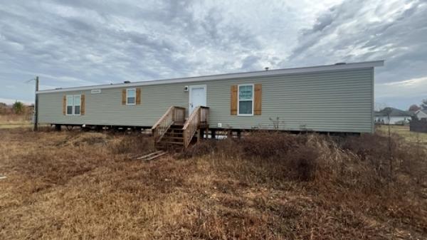 2025 ARC1680-8 Mobile Home For Sale
