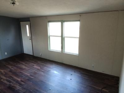 Photo 3 of 17 of home located at 6397 S County Road 259 Joiner, AR 72350