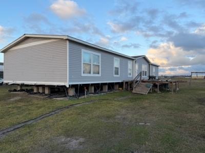 Mobile Home at 306 Pino Ave Liverpool, TX 77577