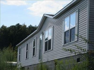 Mobile Home at 167 Tuckers Dirt Rd Gadsden, AL 35901