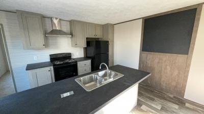 Photo 3 of 9 of home located at 229 Main St Bean Station, TN 37708