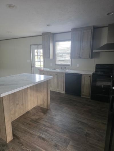 Mobile Home at 229 Main St Bean Station, TN 37708