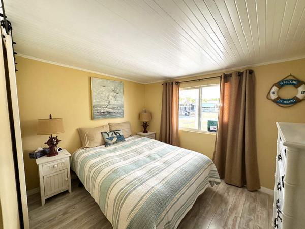 1986 Bays Manufactured Home